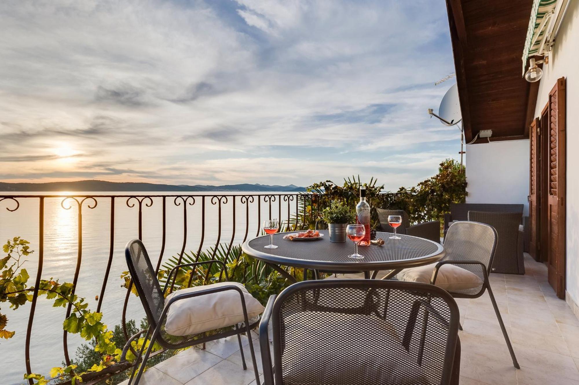 Sunset Family House In Bibinje On The Beach Exterior foto